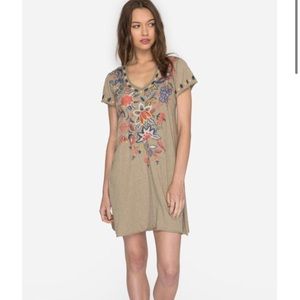 Johnny Was Tiwa Draped Tunic Dress in Light Gray